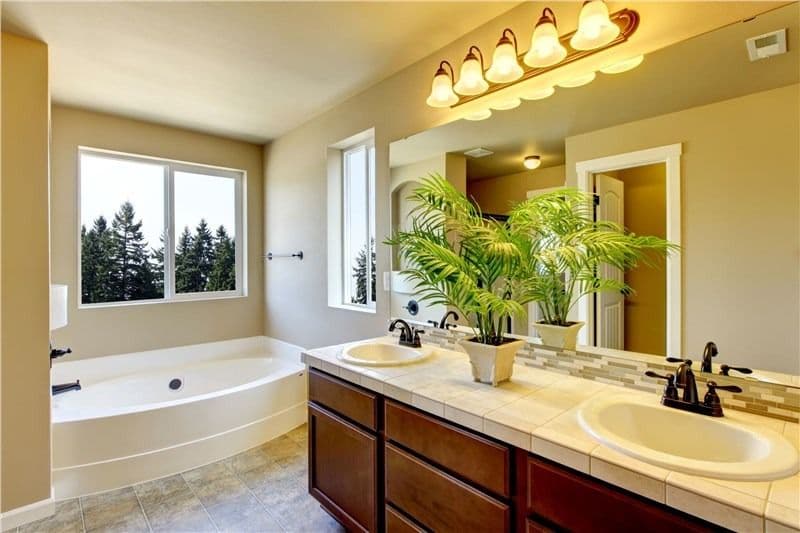 nice bathroom
