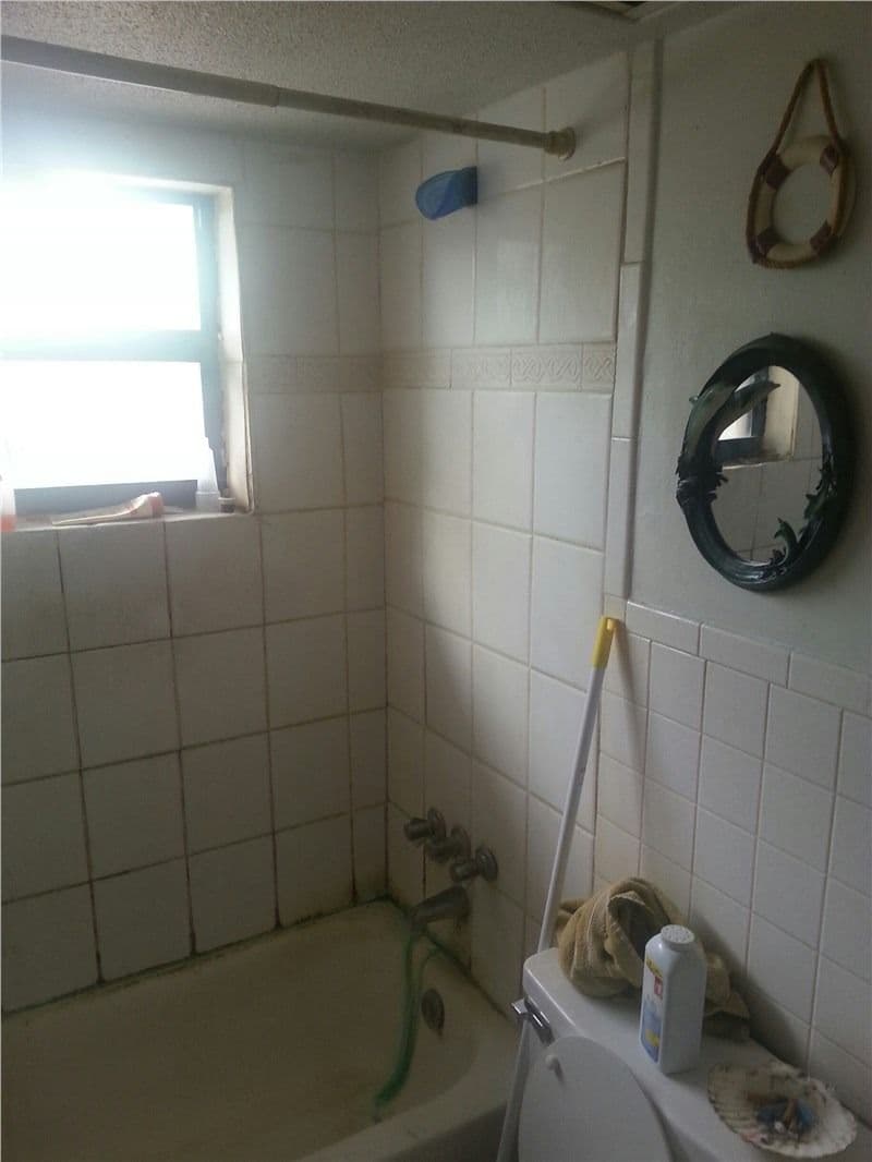 white tile